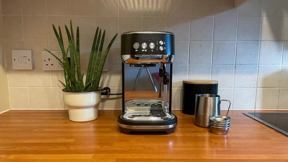 Test Krups Dolce Gusto Infinissima Touch : une cafetière abordable, simple  et rapide - Les Numériques